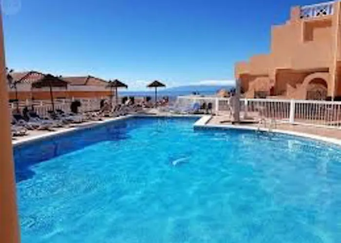 Golden Paradise Seaview